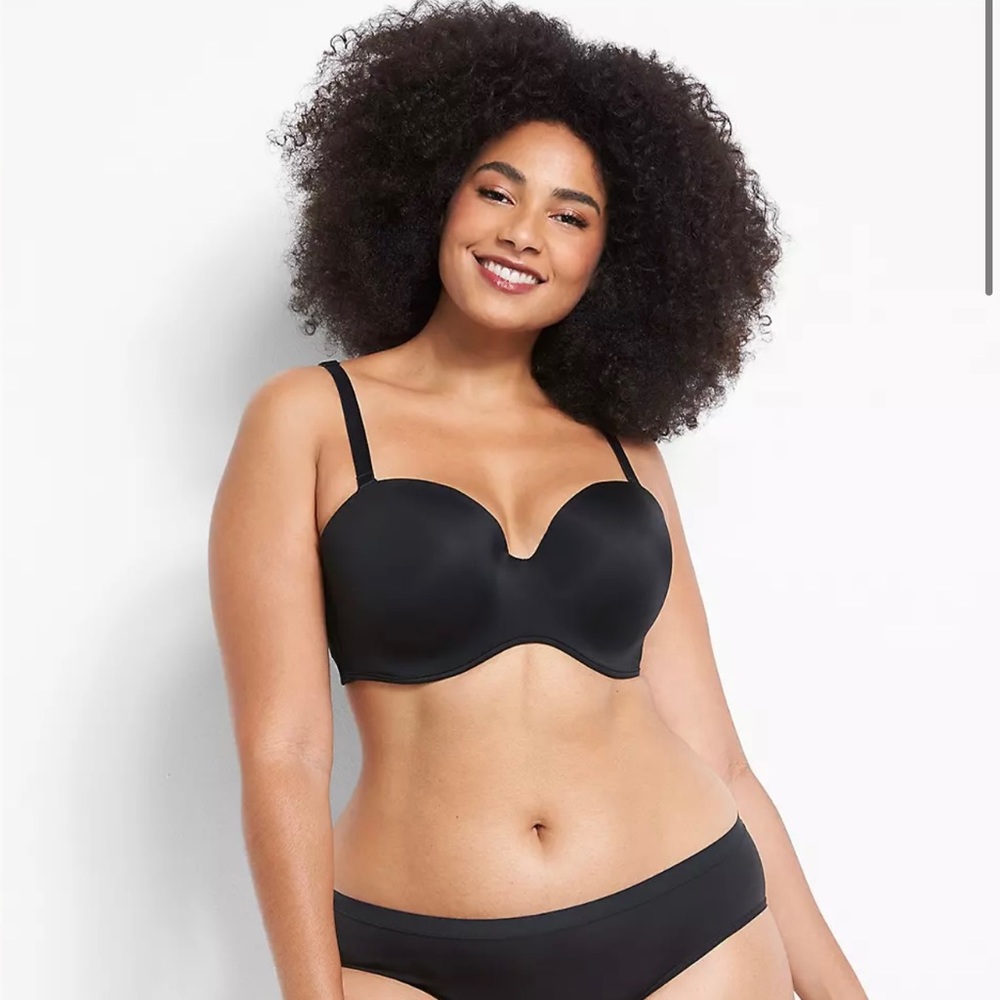 NWOT Cacique Lightweight Multi-Way Strapless Black Bra